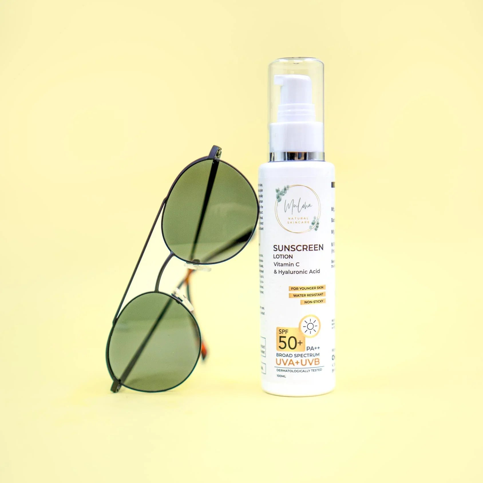 Muloha Non-Sticky Light Weight Sunscreen